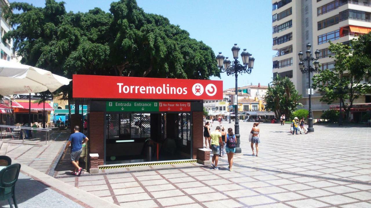 Apartamento Duplex Frente Al Mar Paseo Maritimo Torremolinos Apartment ภายนอก รูปภาพ