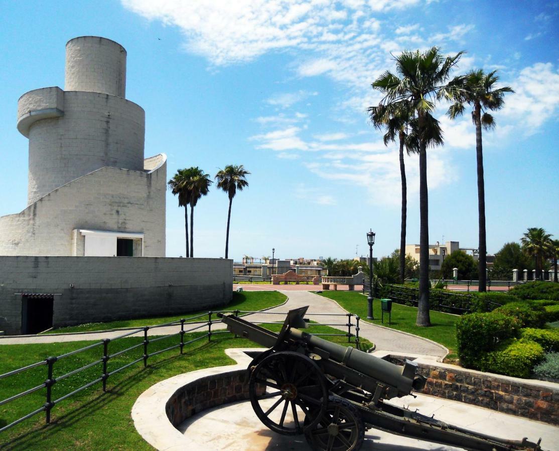 Apartamento Duplex Frente Al Mar Paseo Maritimo Torremolinos Apartment ภายนอก รูปภาพ