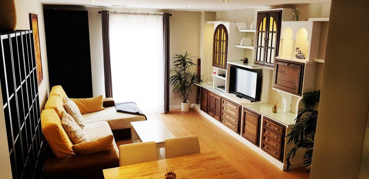 Apartamento Duplex Frente Al Mar Paseo Maritimo Torremolinos Apartment ภายนอก รูปภาพ