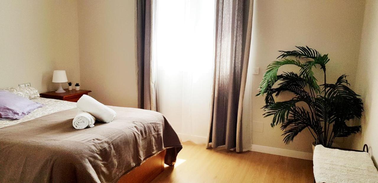 Apartamento Duplex Frente Al Mar Paseo Maritimo Torremolinos Apartment ภายนอก รูปภาพ